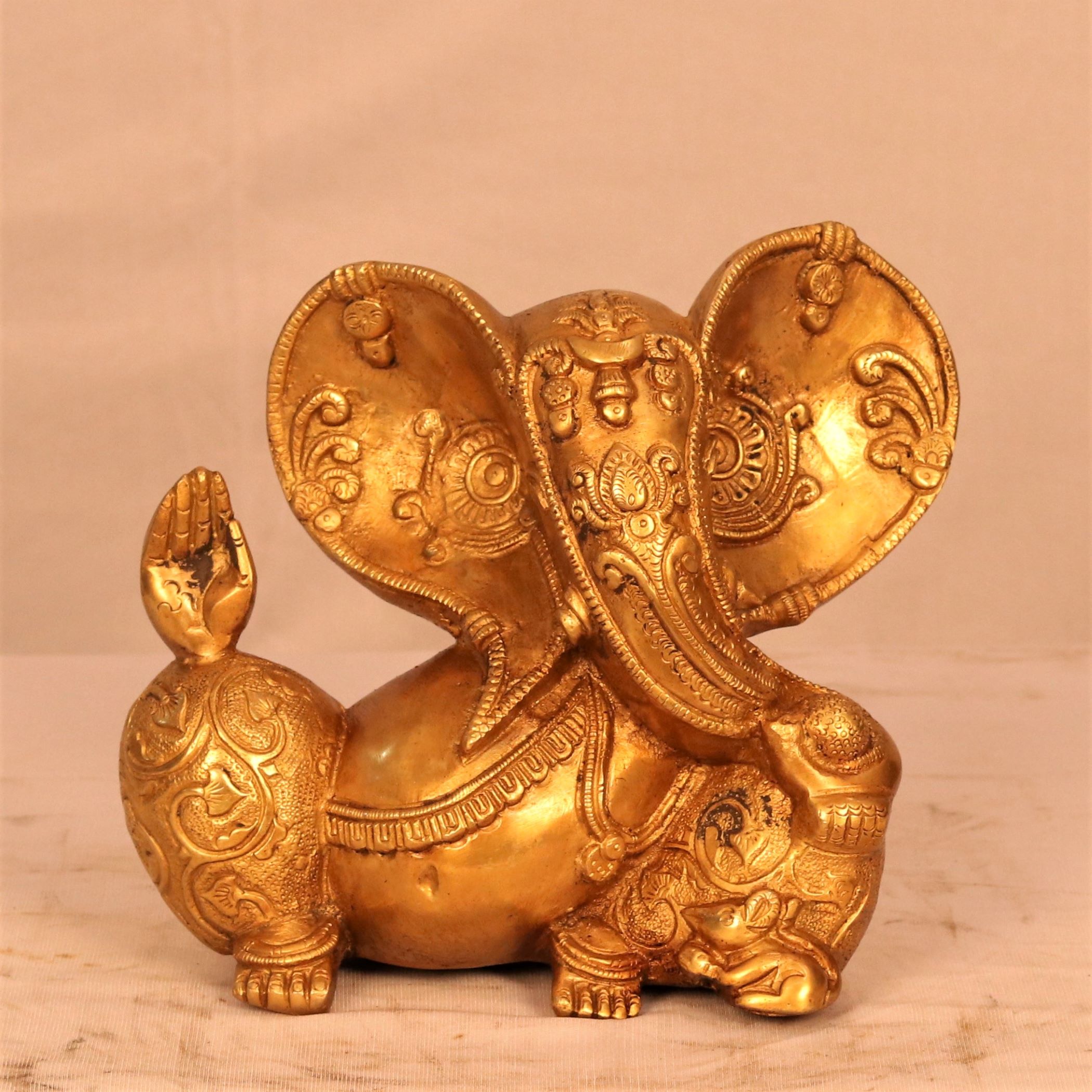 UNIQUE ARTISTIC GANESHA BRASS DECOR