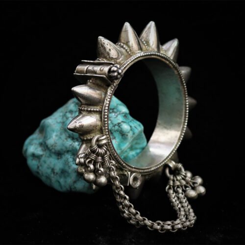 tribal_silver_bangle