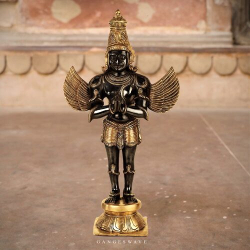 Standing_Brass_Garuda