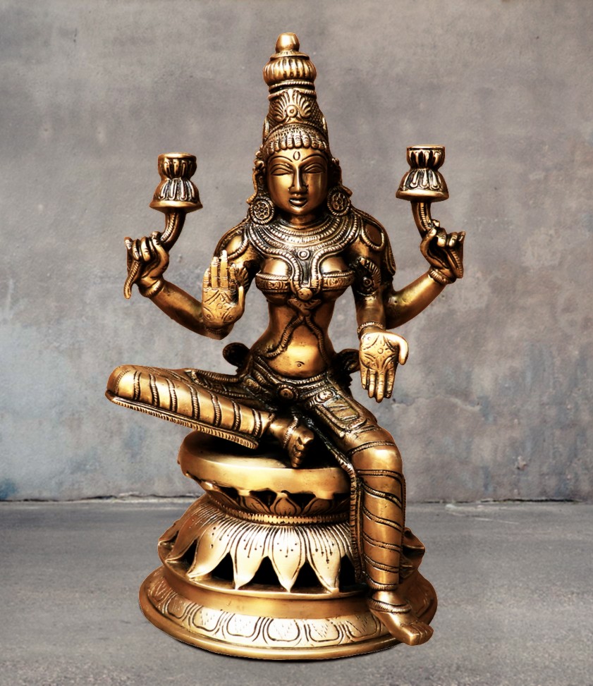 Brass_Chola_Lakshmi_Statue