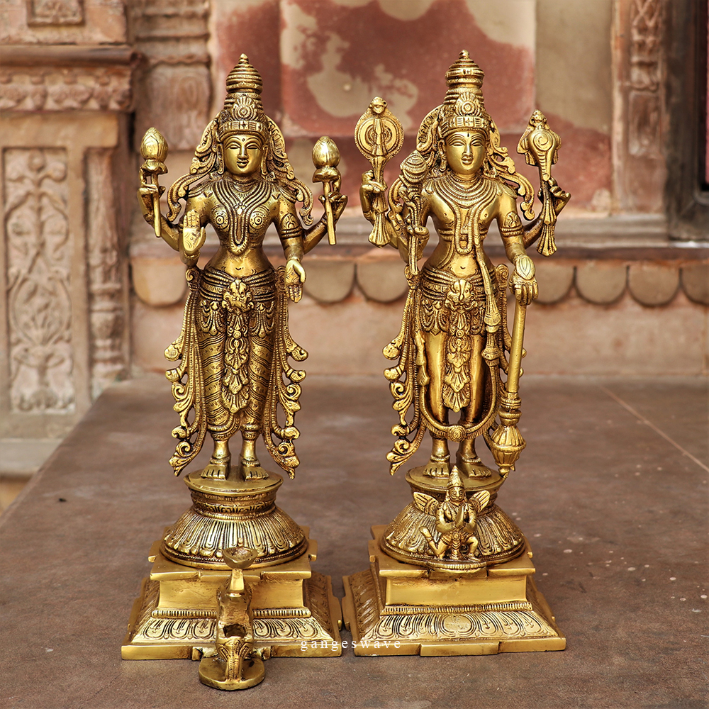lakshmiandvishnustatue