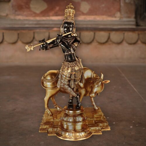krishna_with_cow_statue