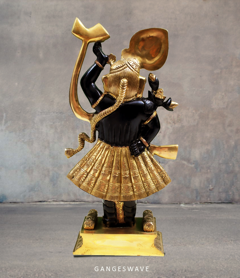 Lord Srinath Statue