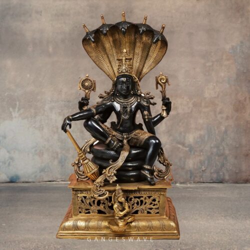 Vishnu_Statue_on_SeshNaag