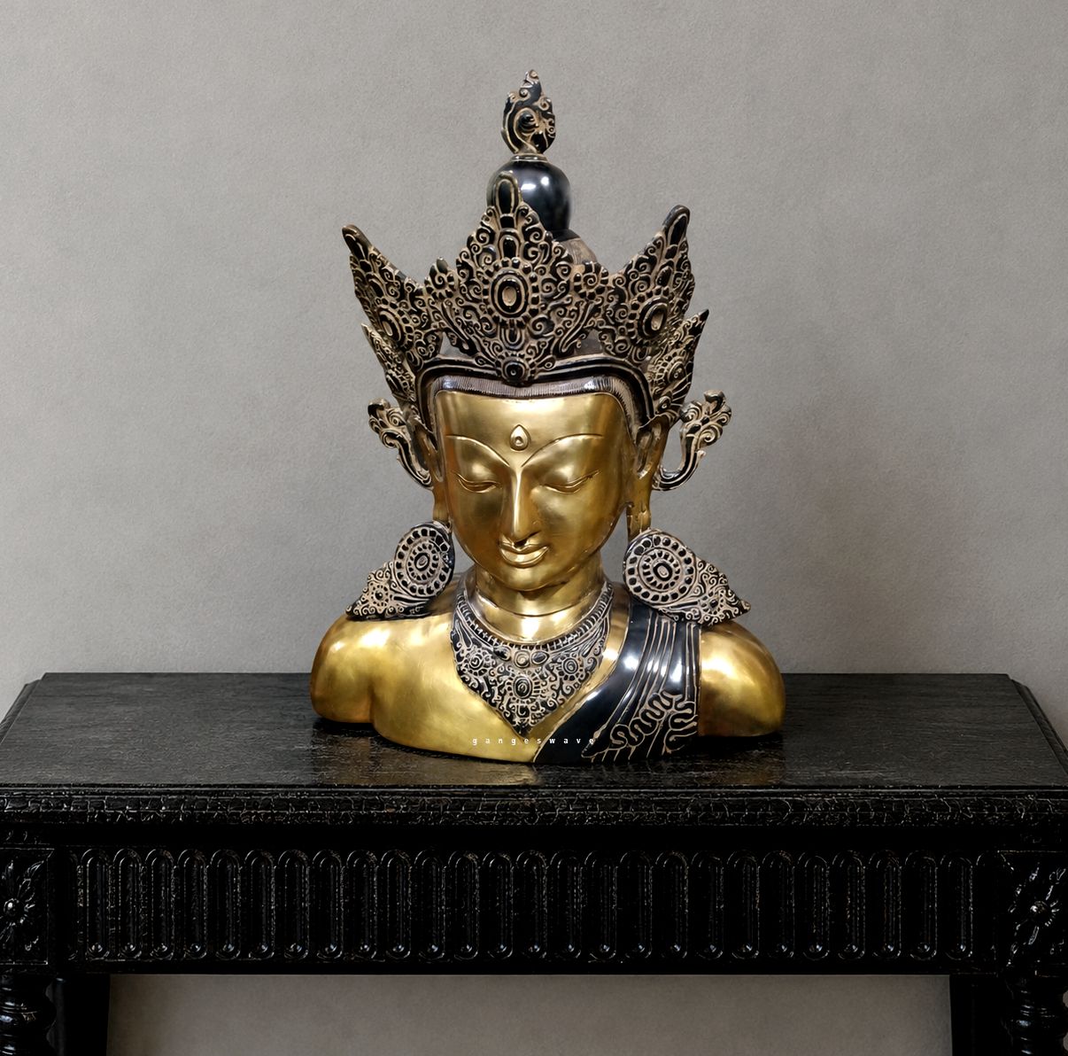 Crown Head Golden Buddha Musk