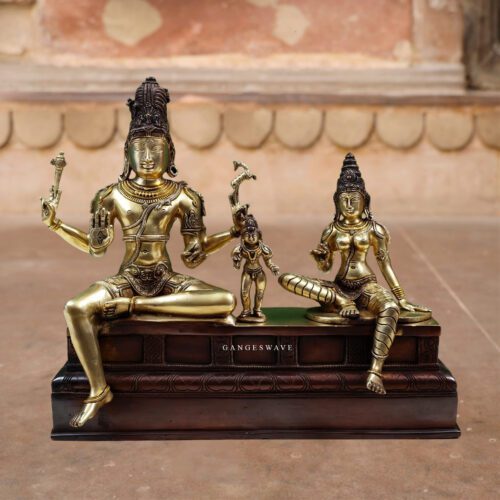 Shiv Parvati Murgan Statue