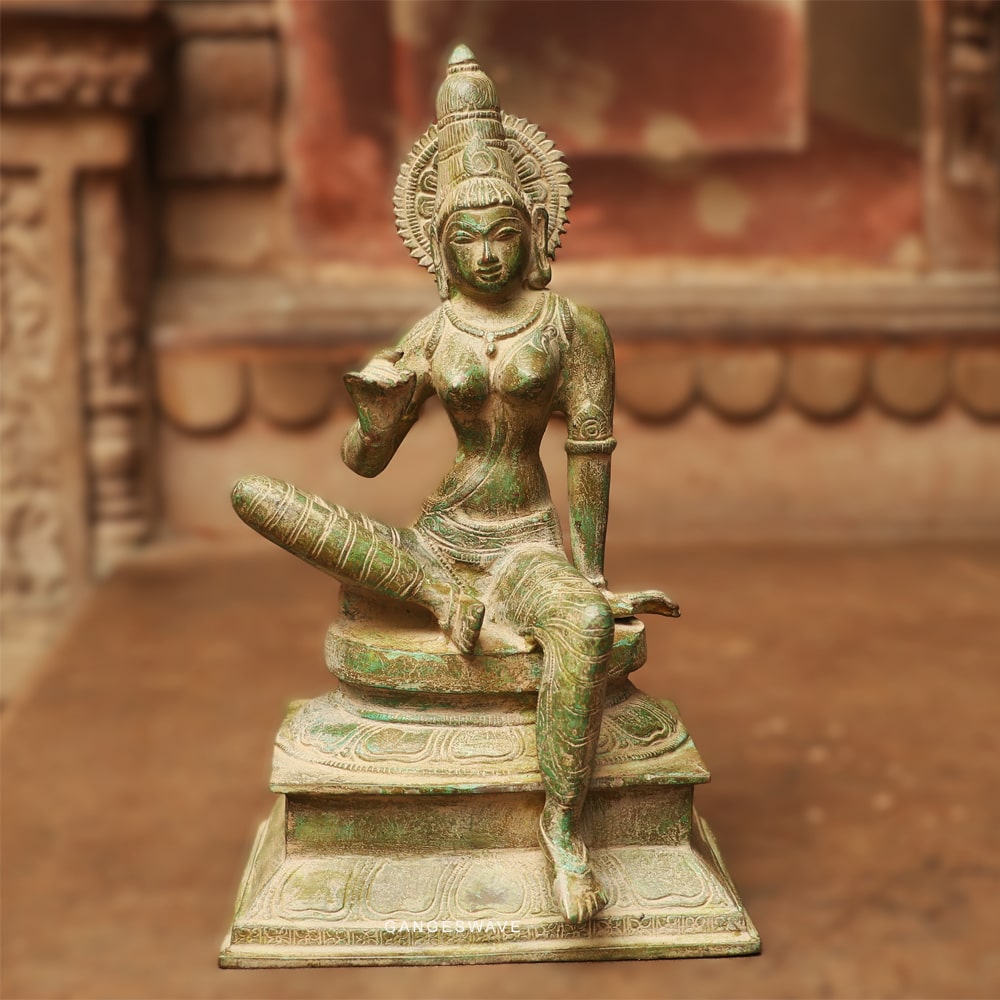 Antique finish Parvati Statue