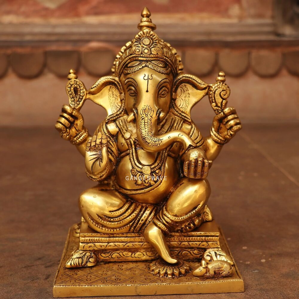Siddhi Vinayak Statue