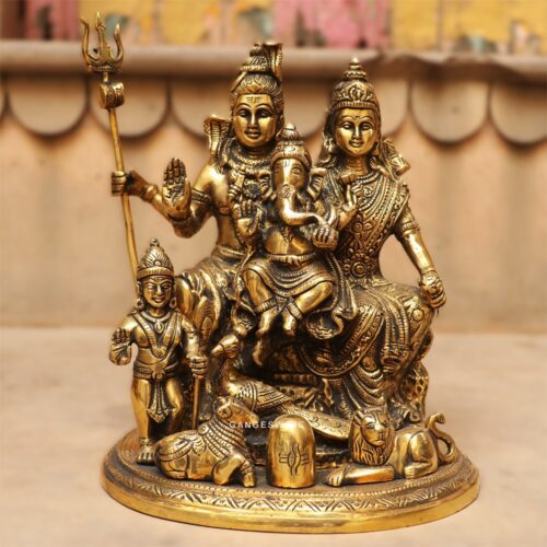 Shiv_parvati_family_brass_statue