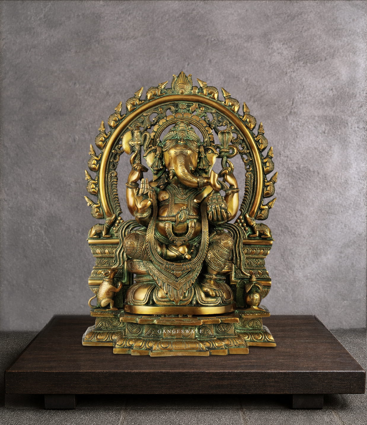 Exquisite Ganesh Statue with mushak Pravhabali - 18.5 inches