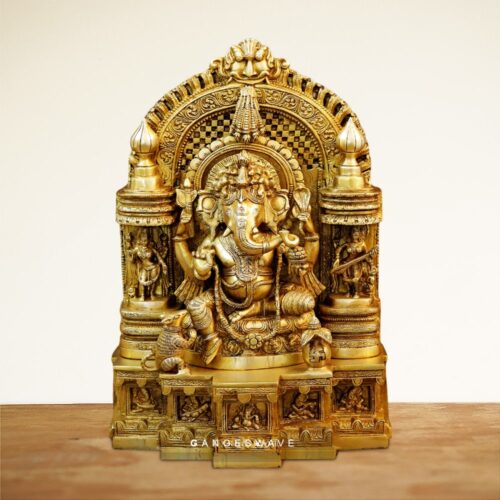 Superfine Ganesh Statue with Prabhavali