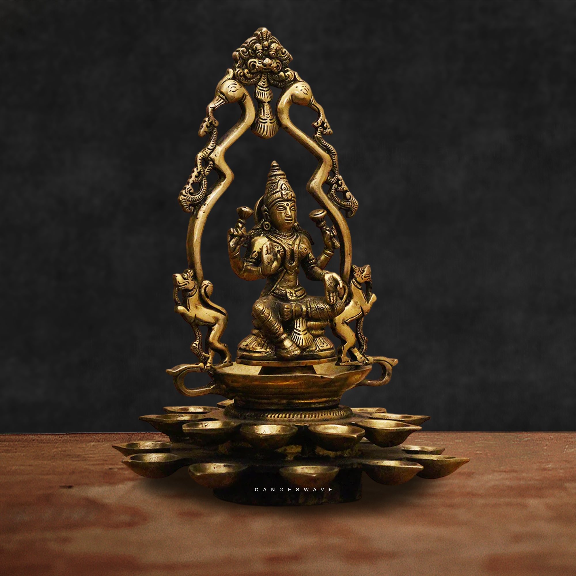 Lakshmi_Brass_Oil_Lamp-min