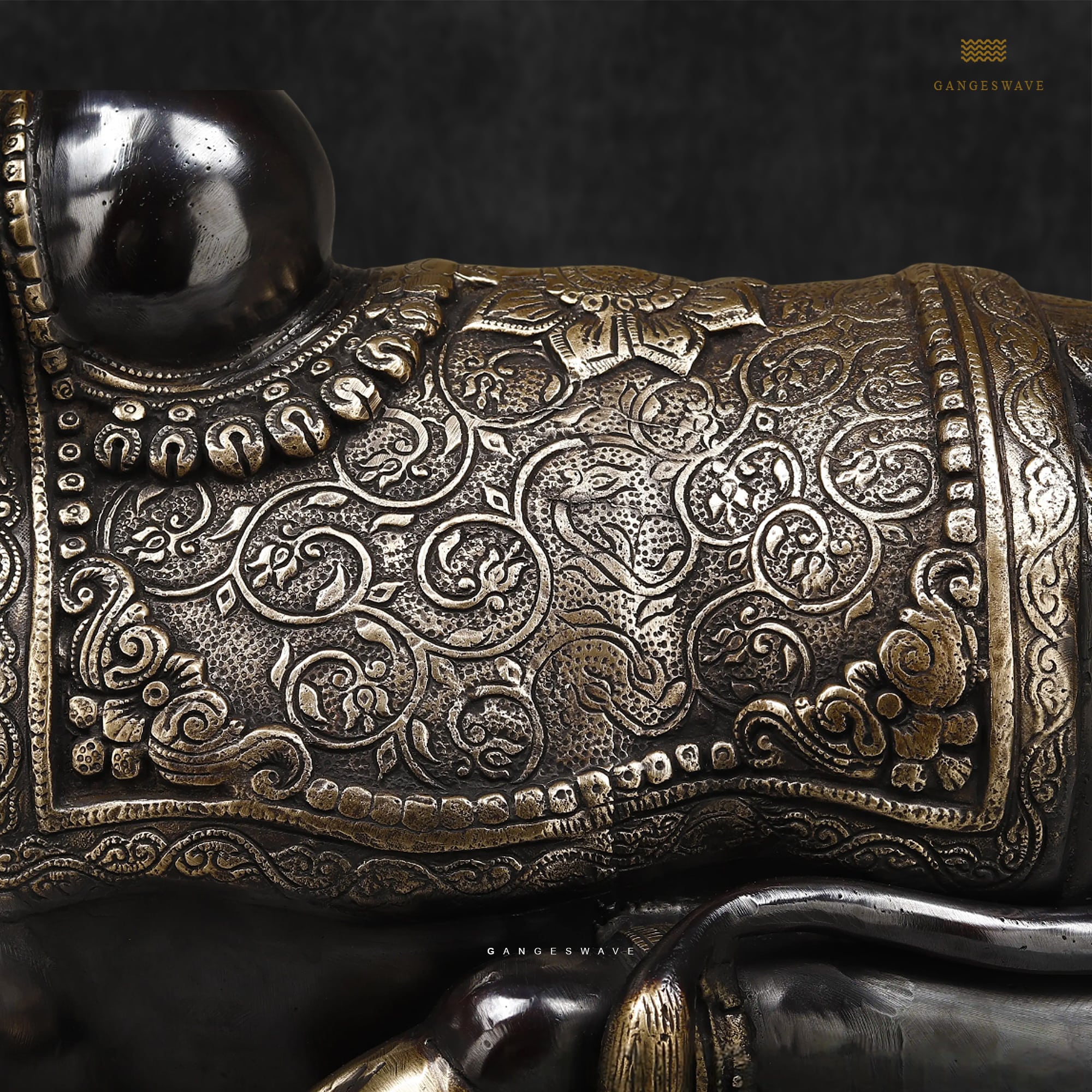 Artistis-Kamdhenu-Idol