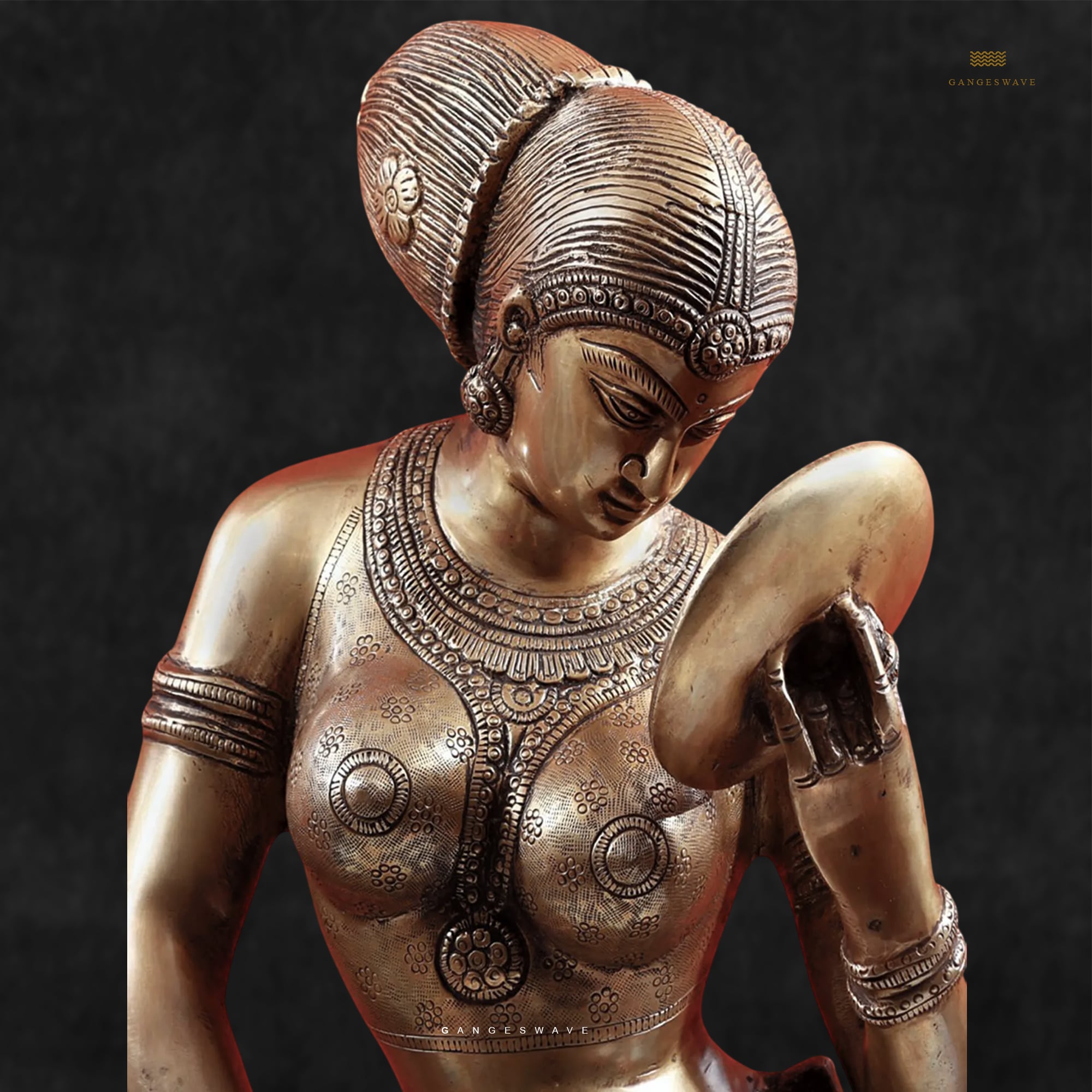 Lady with a Mirror Brass Decor - 36 inches - Image 2