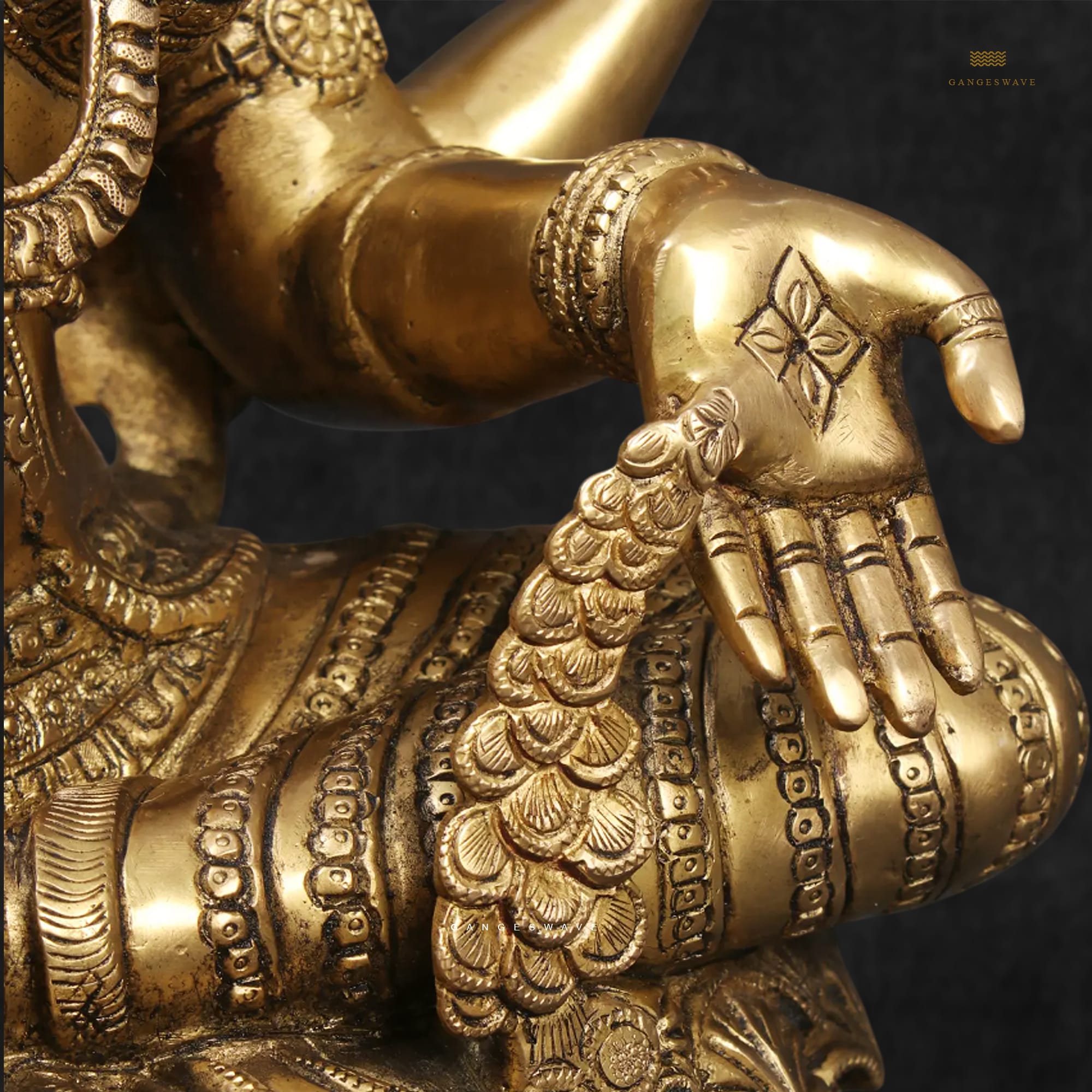 Maha Lakshmi Superfine Brass Statue - 24.5 inches - Image 8