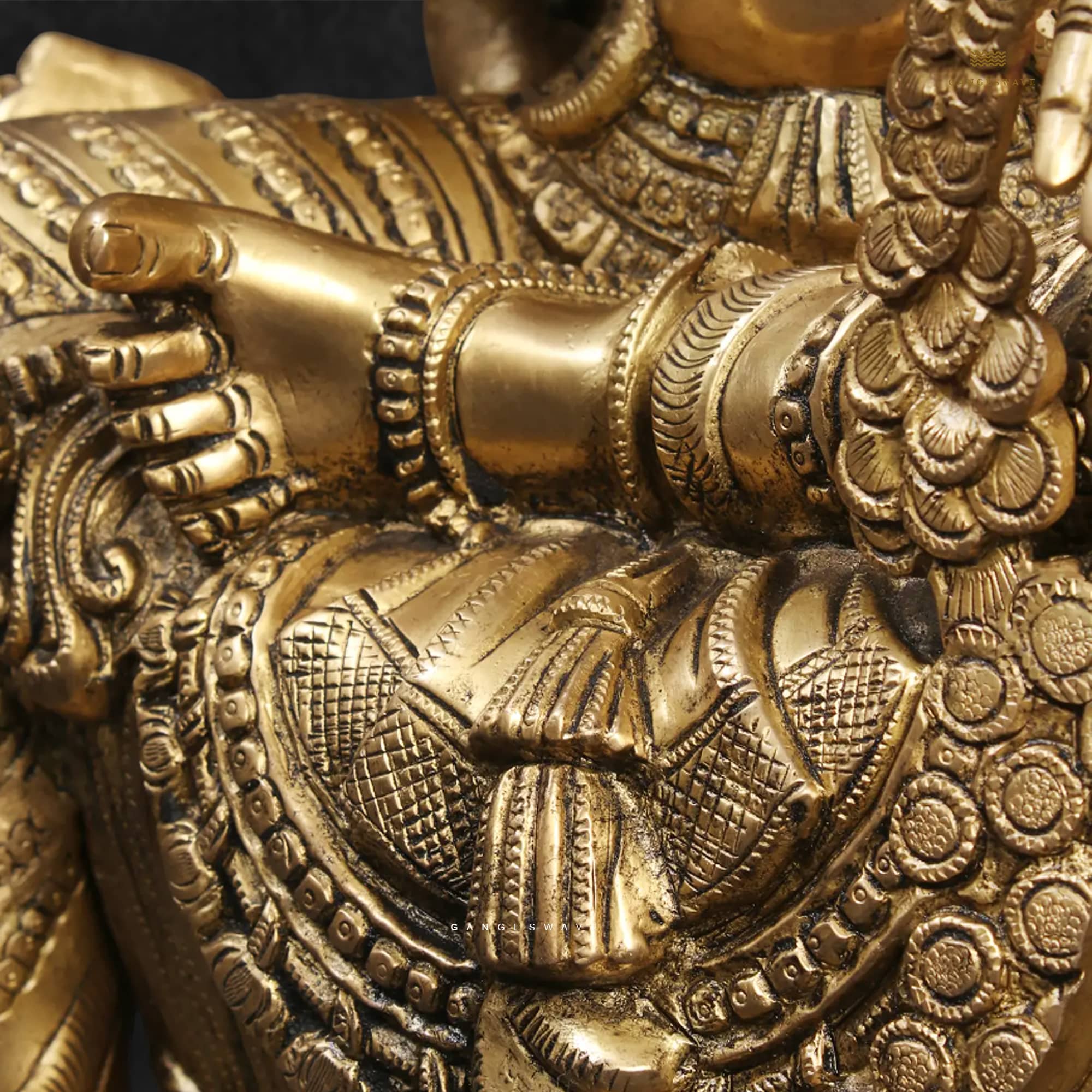 Maha Lakshmi Superfine Brass Statue - 24.5 inches - Image 9