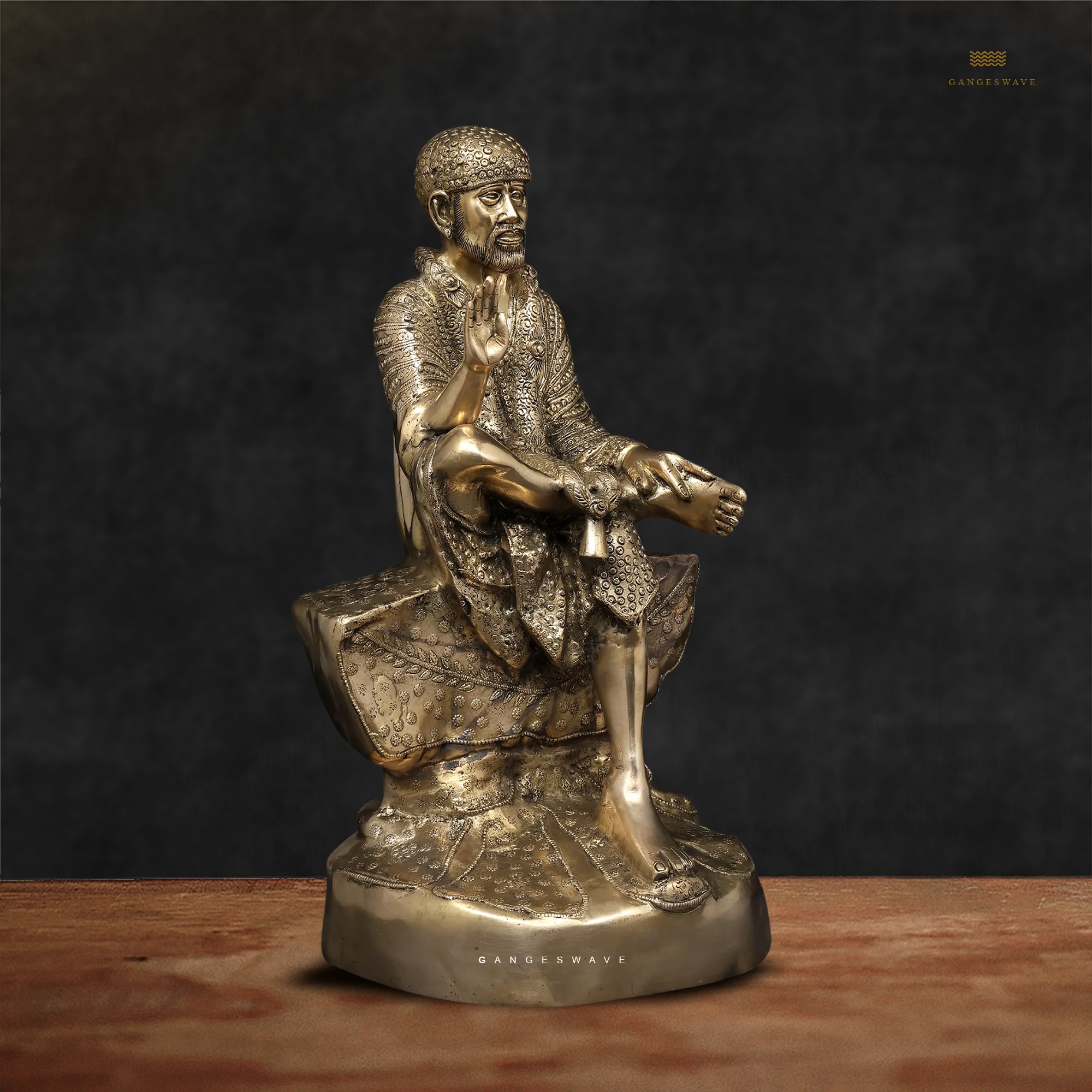 Sai Ram Sai Baba Murti - 24 inches - Image 2