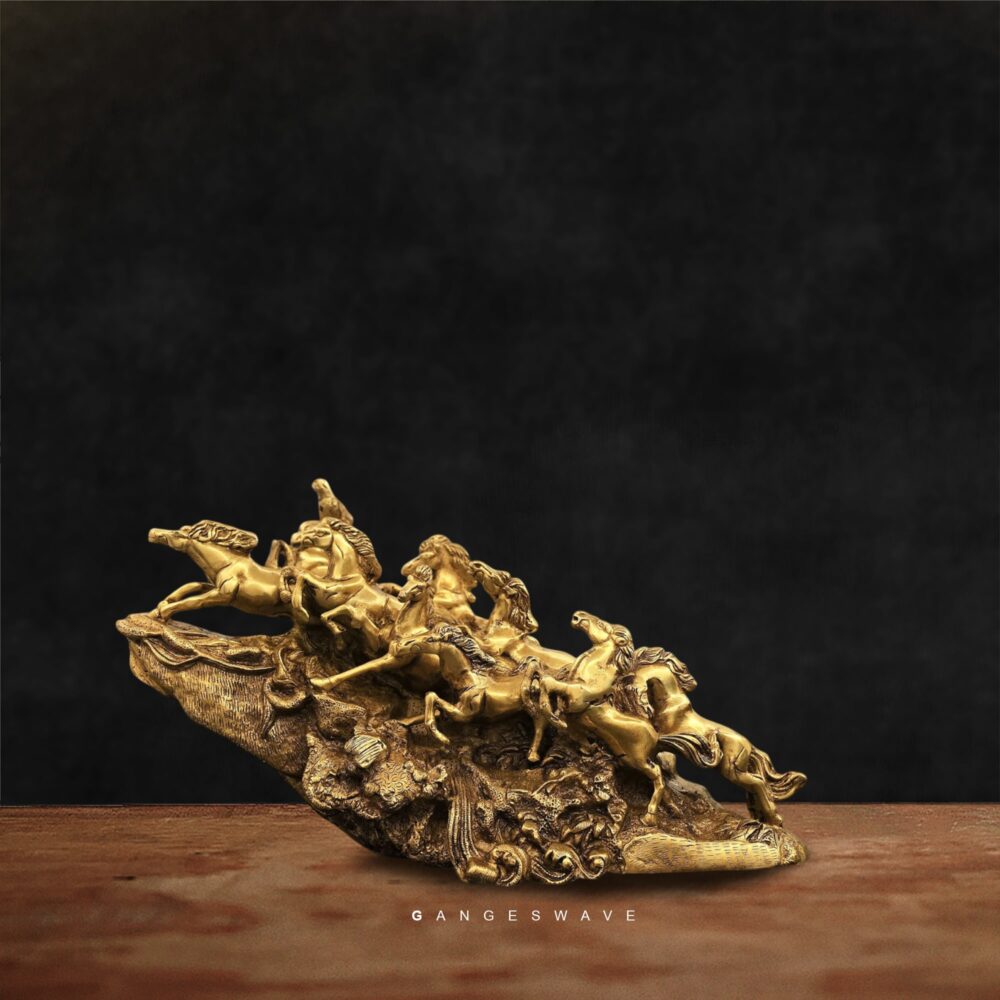 Seven Golden Horses Showpiece