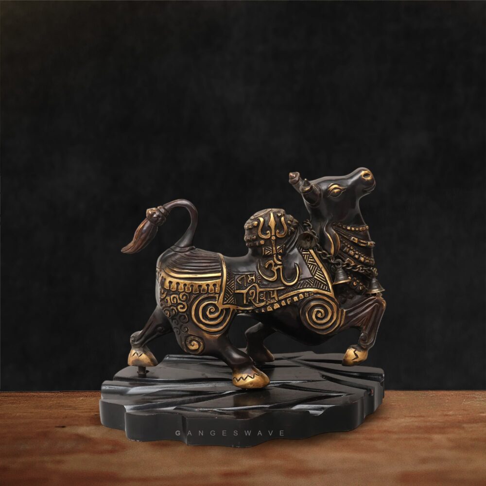 Luxury brass Nandi figurine for spiritual home decor