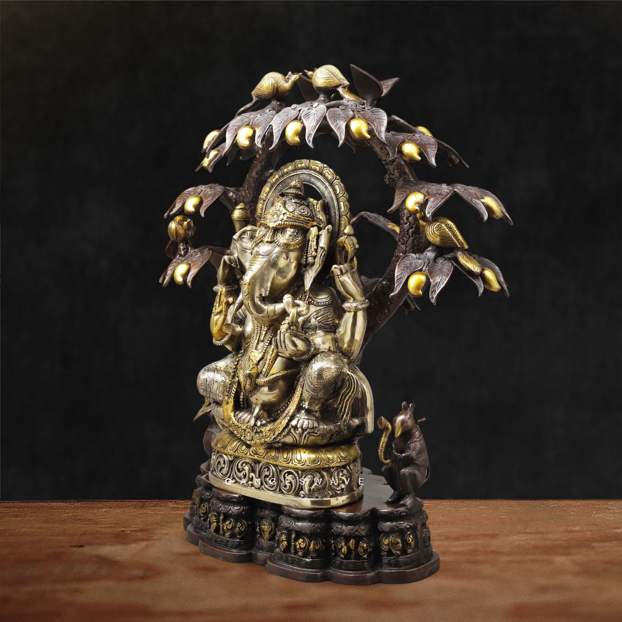 Divine Vighnaharta Lord Ganesha Statue for Pooja Room and Office