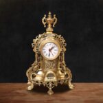14-victorian-brass-horse-head-table-clock-decor