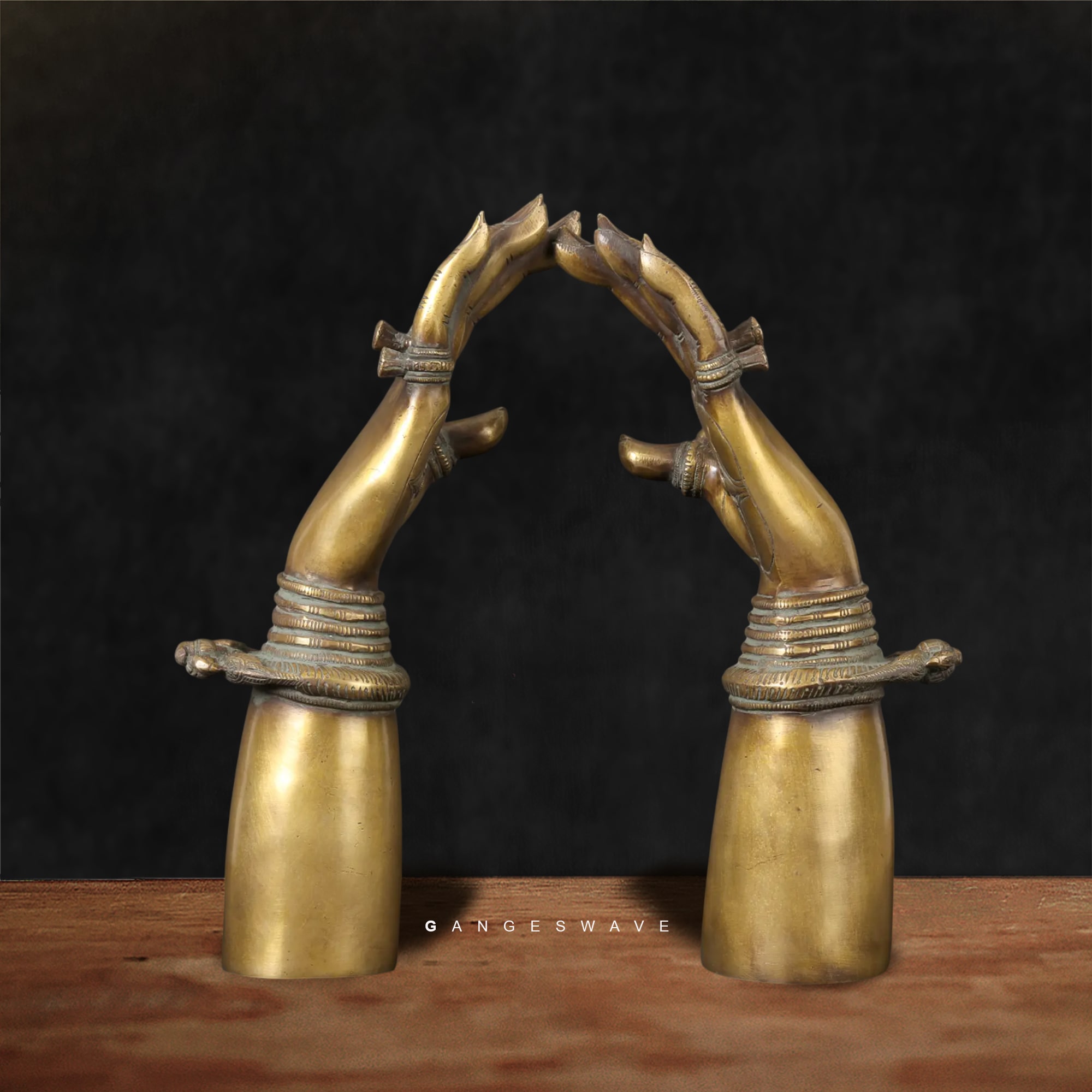 Brass Lady Hand Table Décor – Pair of Indian Artistic Hands - Image 5
