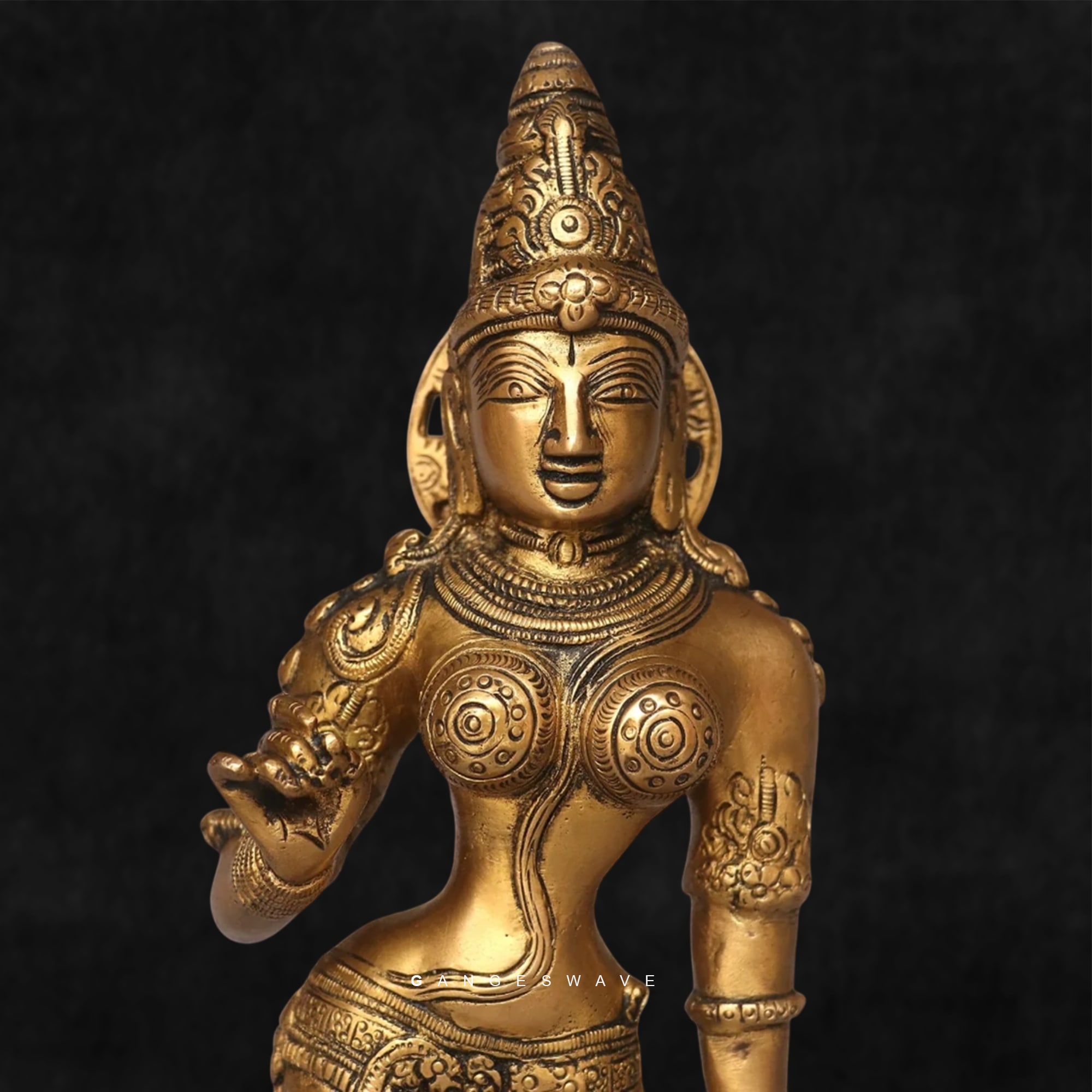 Goddess Parvati Brass Idol – Traditional South Indian Craftsmanship - Image 8