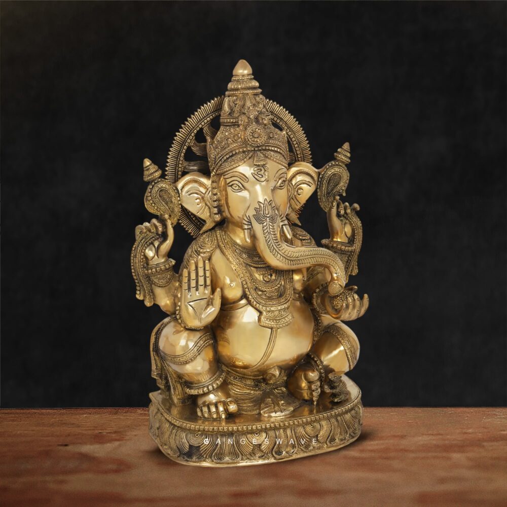 Brass Lord Ganesha Idol for Spiritual Home Décor and Gifting