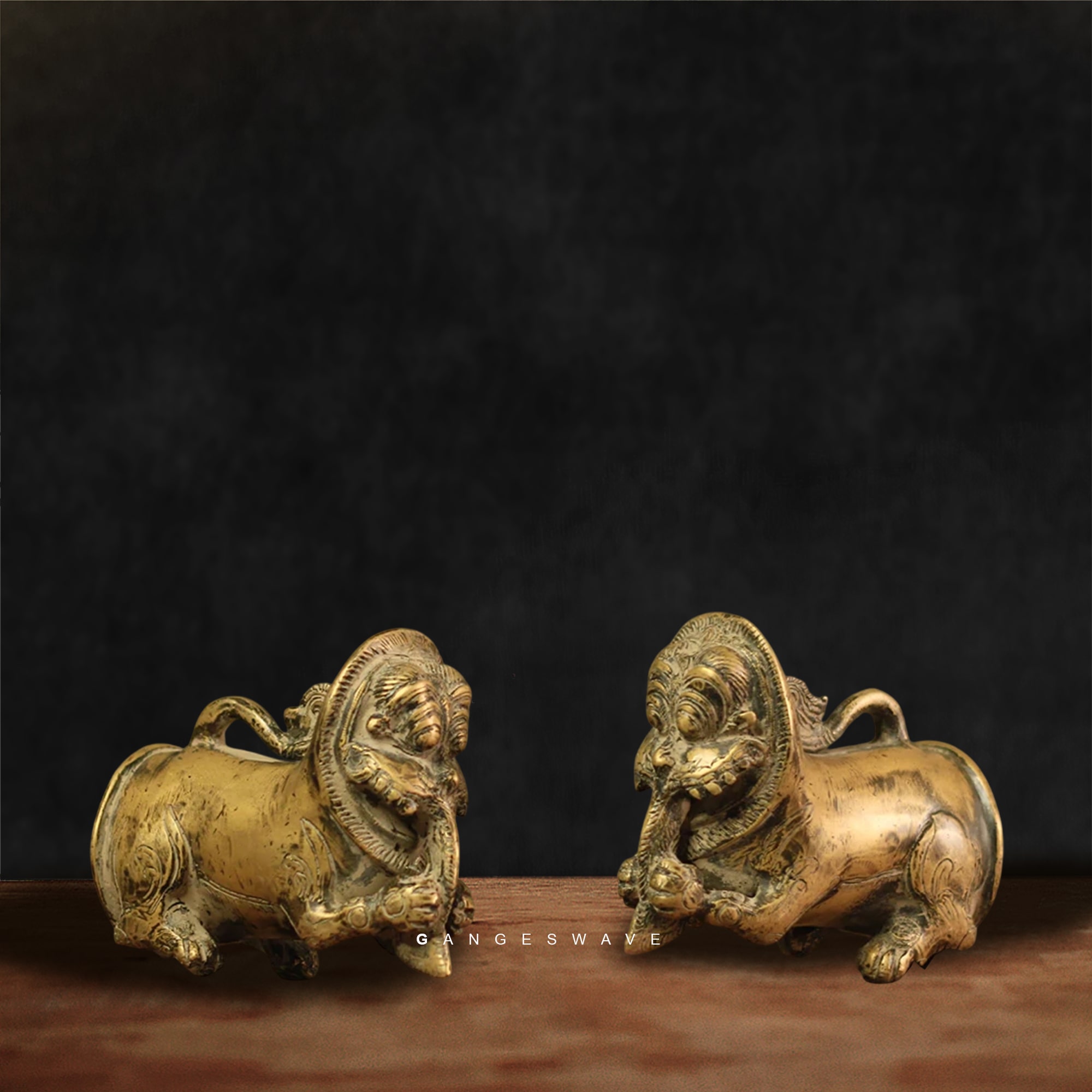 Handcrafted Brass Palanquin Pole Lions – Home Décor Accent (Set of 2) - Image 3