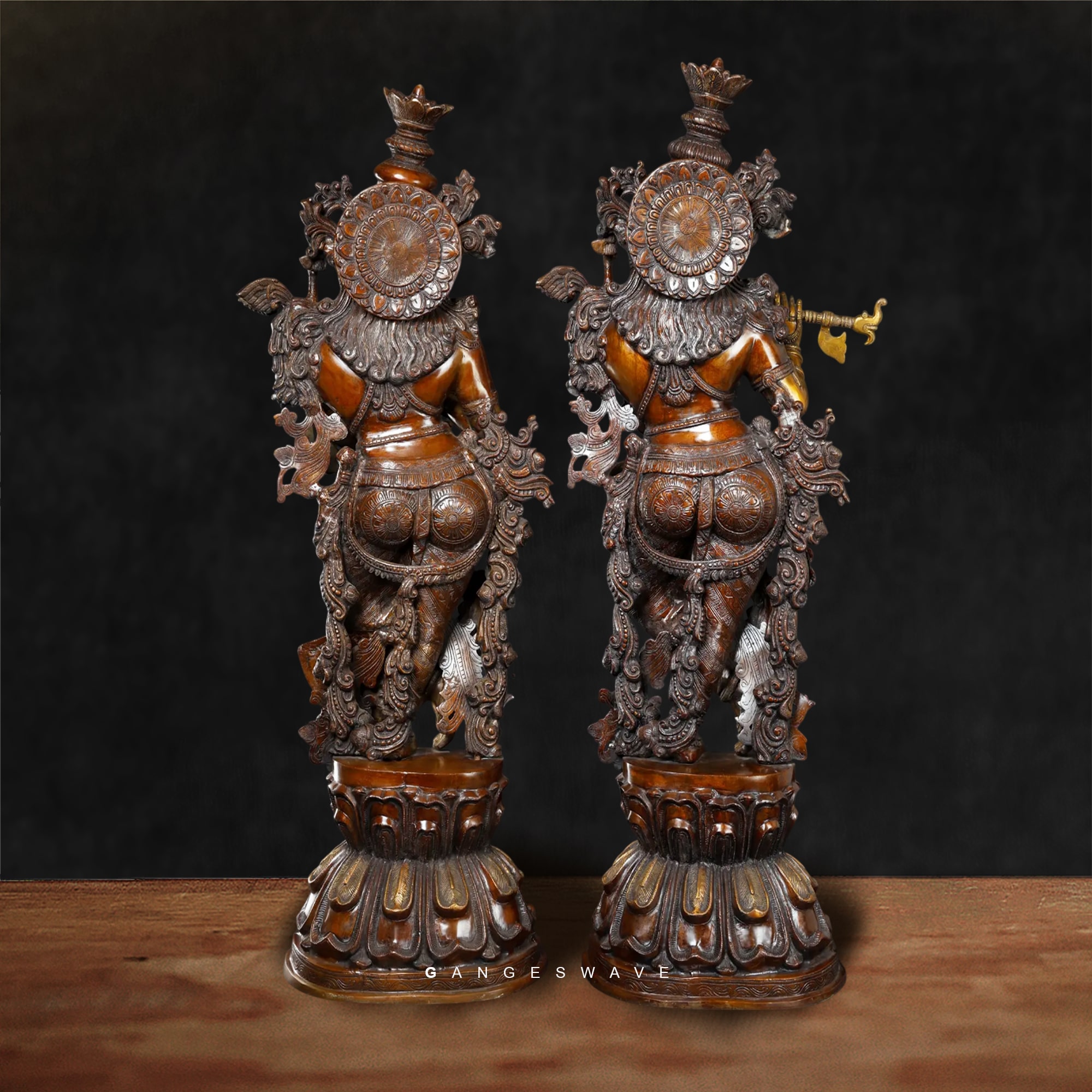 Radha Krishna Brass Chola Sculpted Statue - 36 inches - Image 8