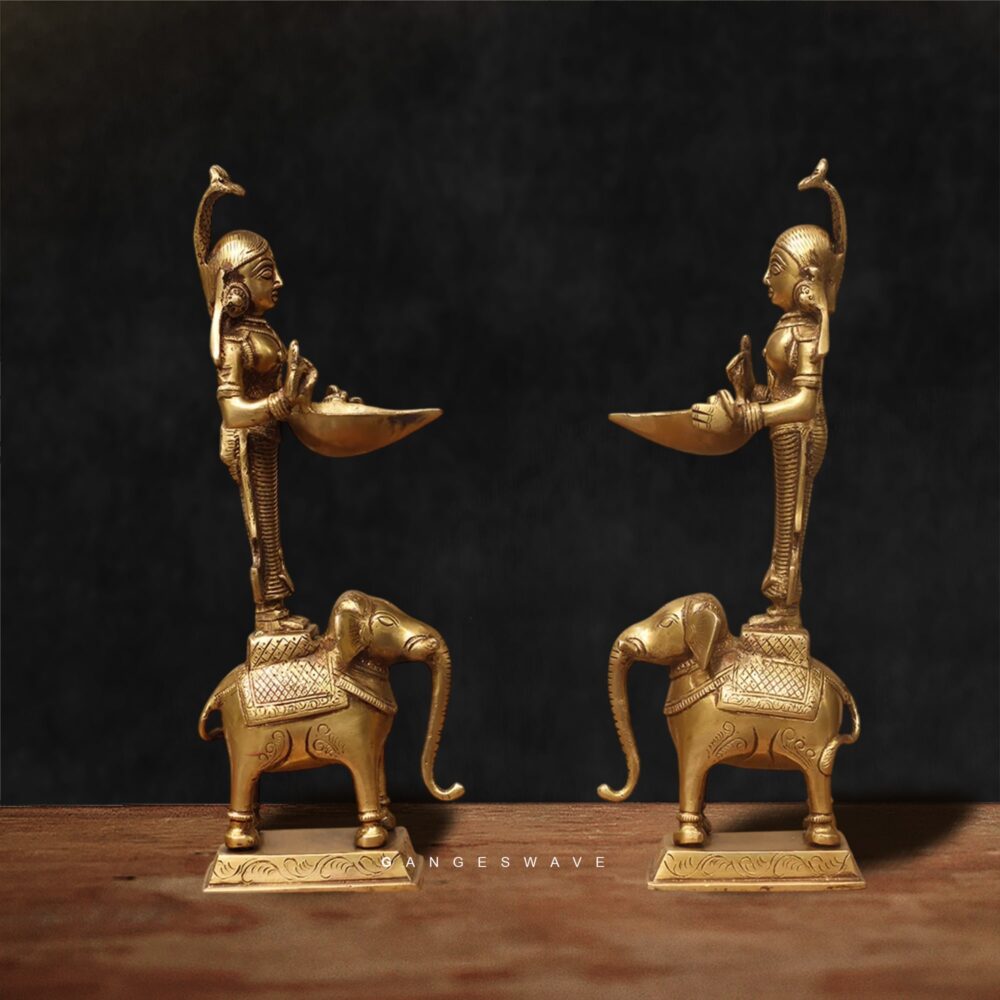 traditional brass lakshmi diya gangeswave