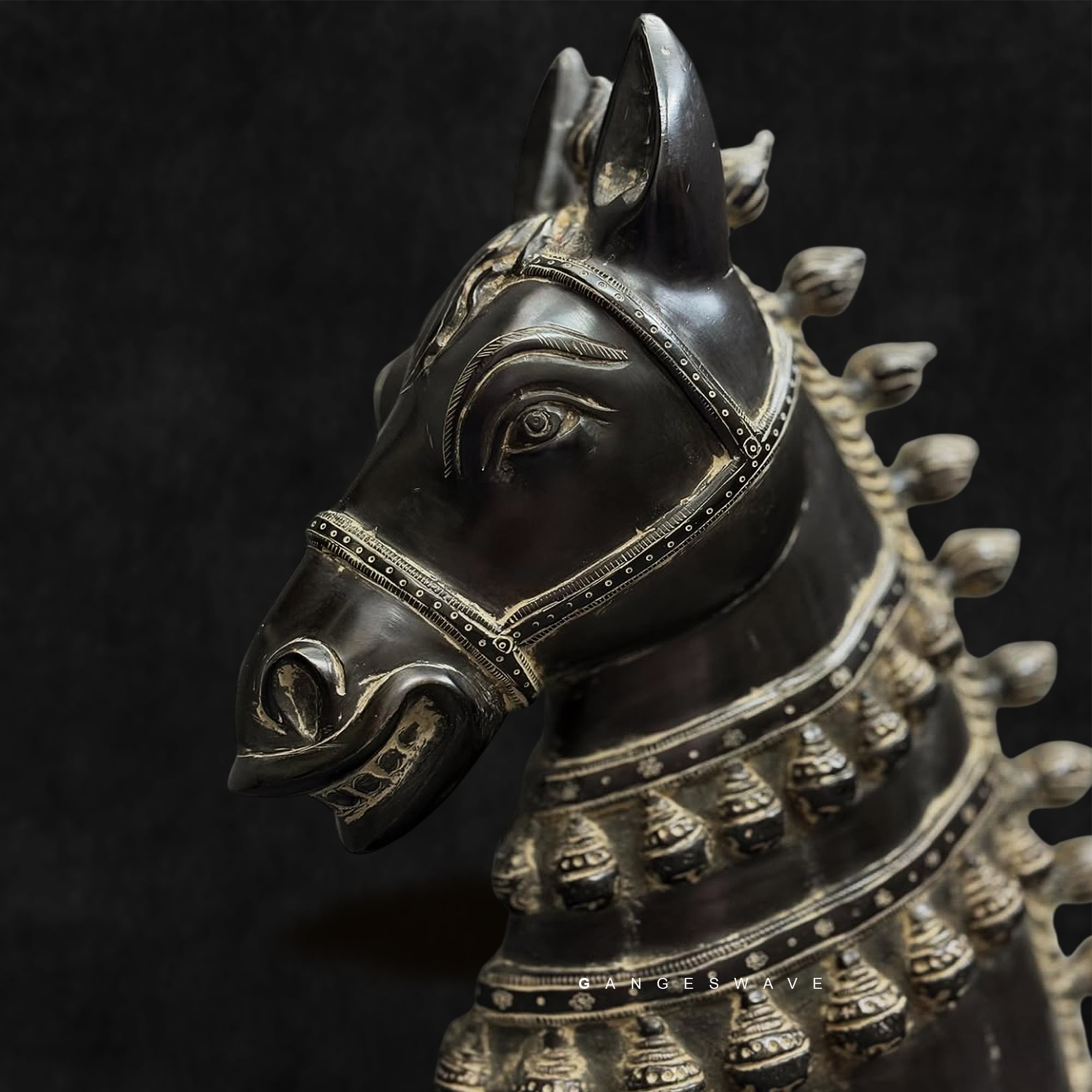 Handcrafted Vintage Finished Brass Horse Decor - 14 inches - Image 3
