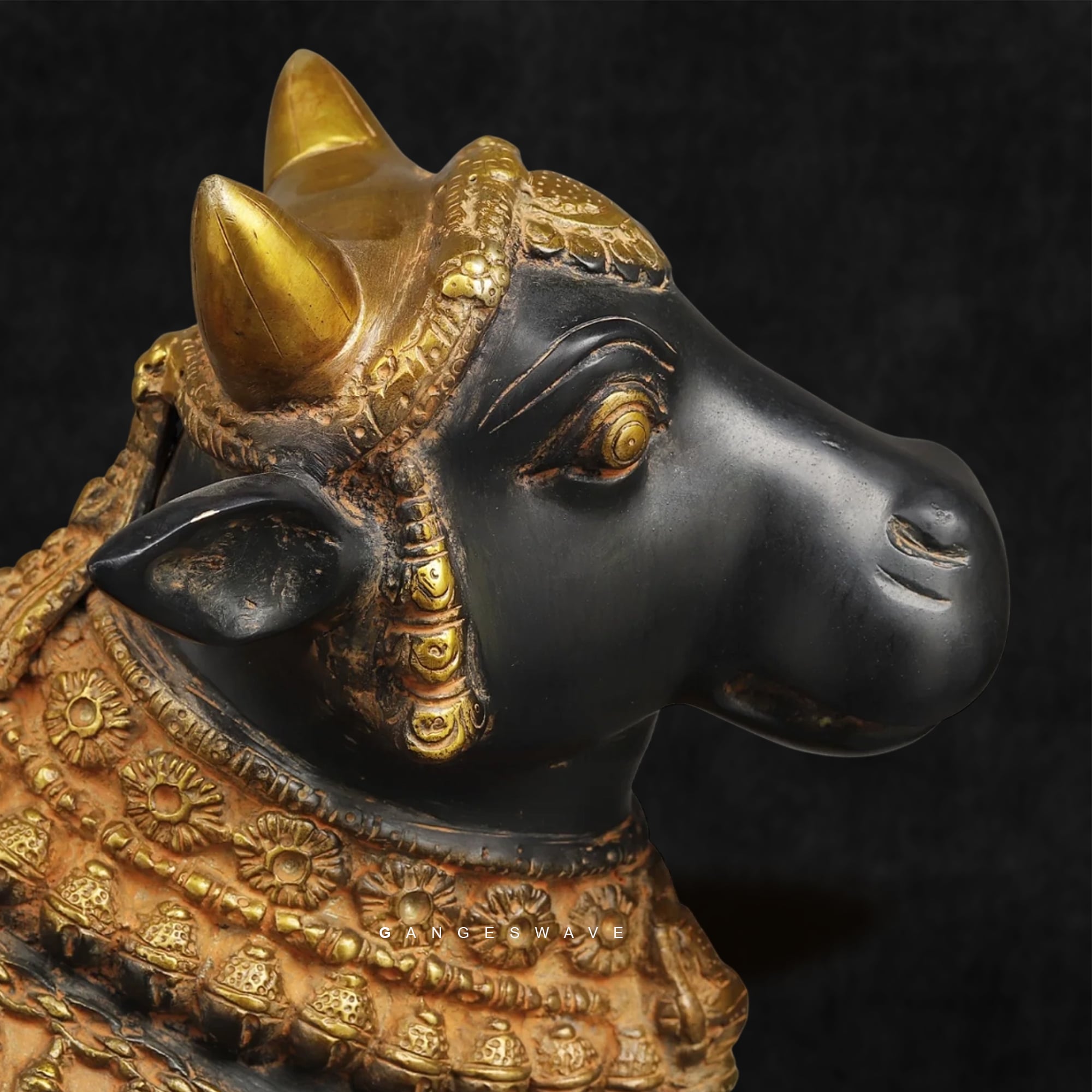 Black and Gold Brass Nandi Statue - 16.5 inches - Image 8