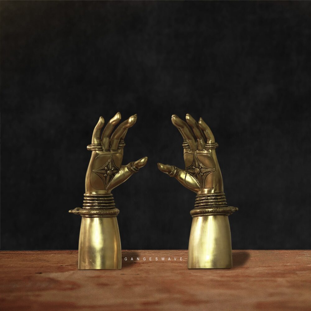 Lady Hand Brass Decor