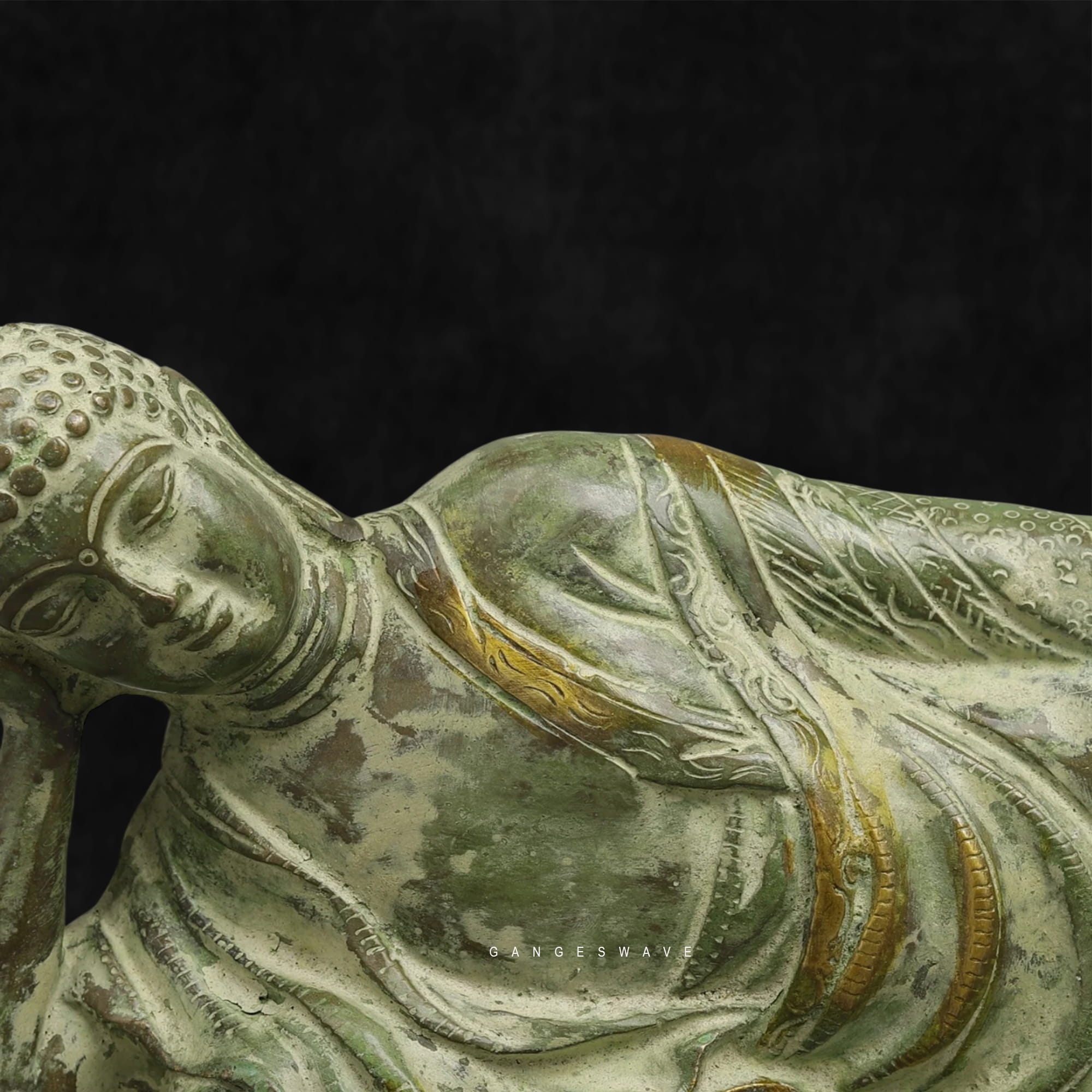 Reclining Buddha Statue – Vintage Finish Brass Buddha for Home & Luxury Décor - Image 4