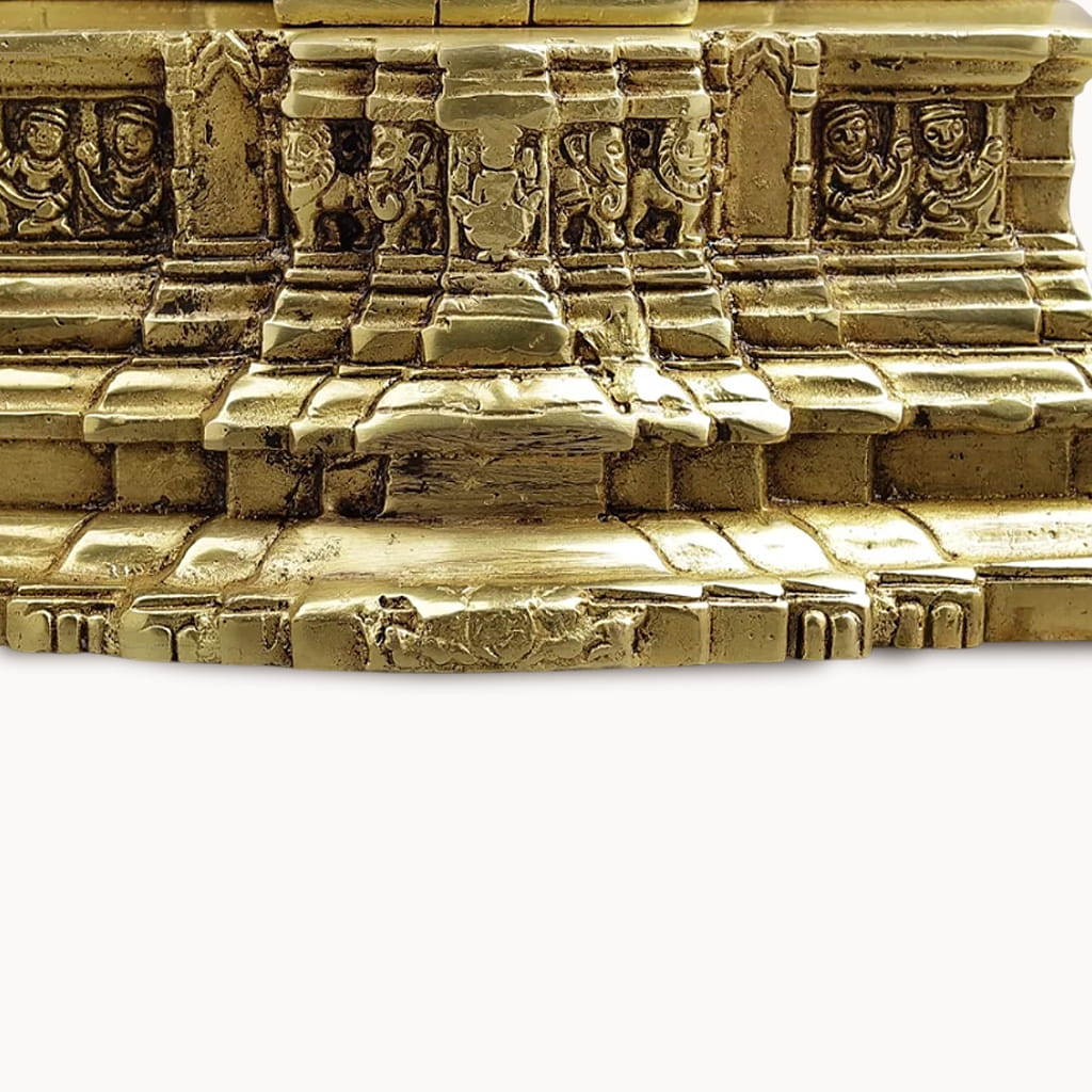 Swami Mahavir Tirthankar Brass Idol with Intricately Carved Arch - Image 5