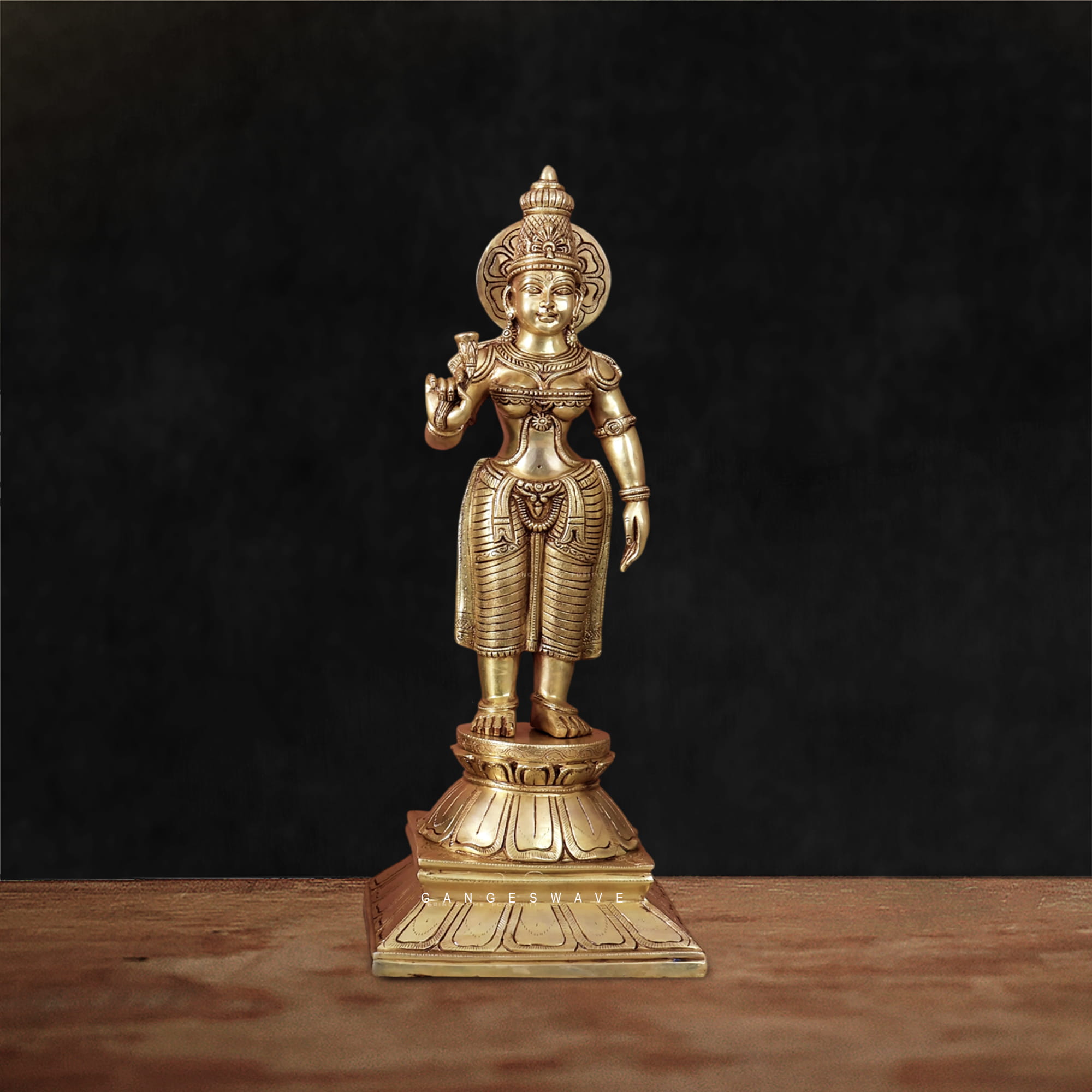 Brass Shiv Parvati Blessing Murti for Home & Temple - Image 4