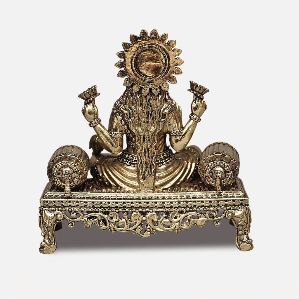 Superfine Brass Maa Lakshmi Murti - 4.5 inches - Image 2