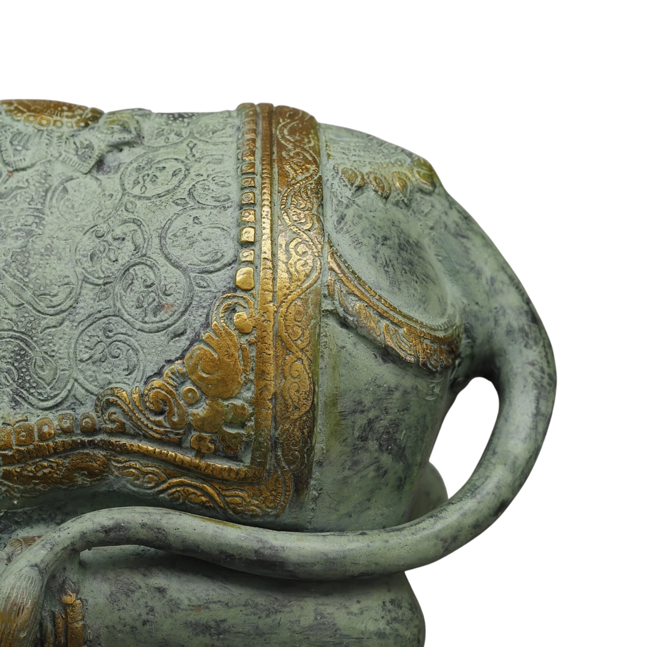 Antique Finish Brass Nandi Statue 20 inches – Sacred Guardian Bull Sculpture for Luxury Home Décor - Image 7