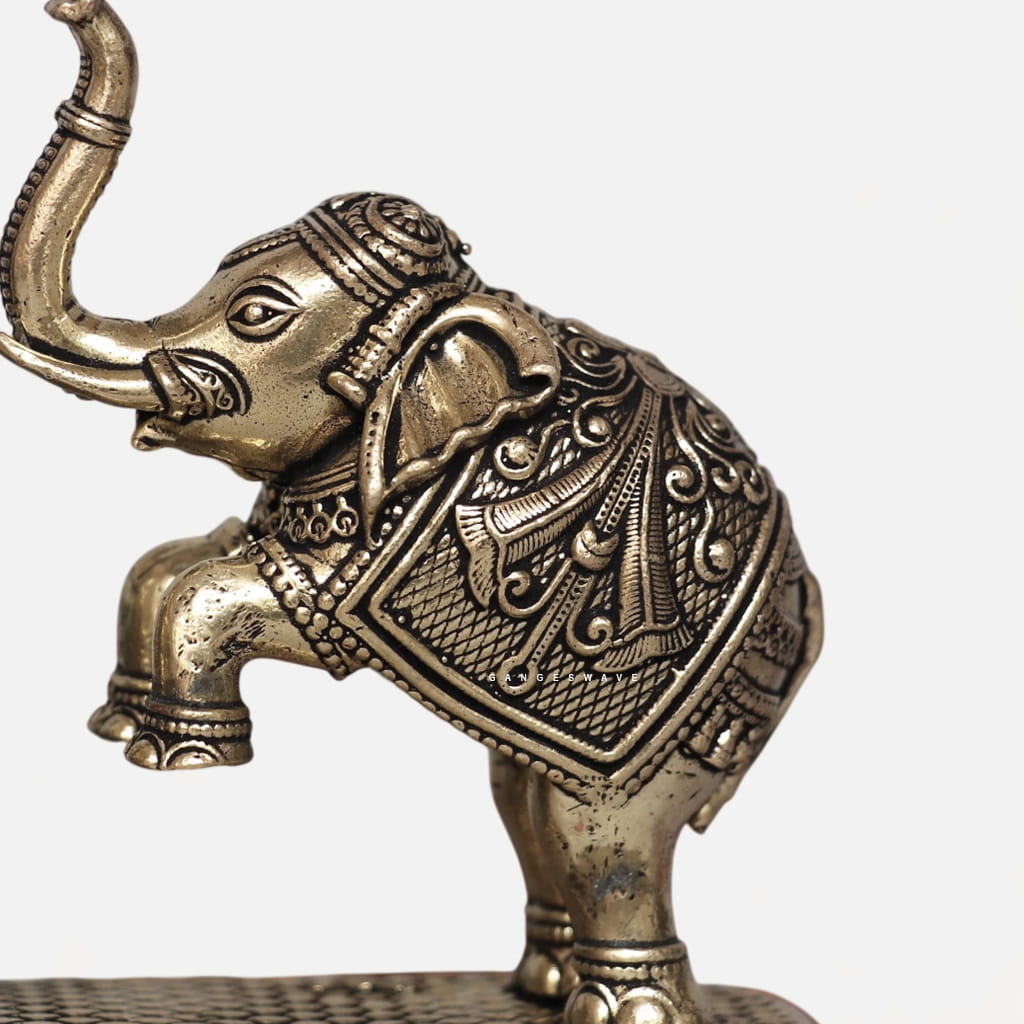 Gaja Lakshmi Superfine Brass Idol - 4 inches - Image 6