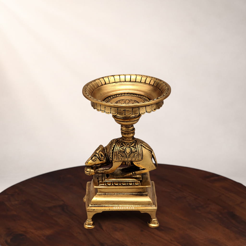 Brass Mooshak Oil Lamp Diya Stand - 6.5 inches - Image 3