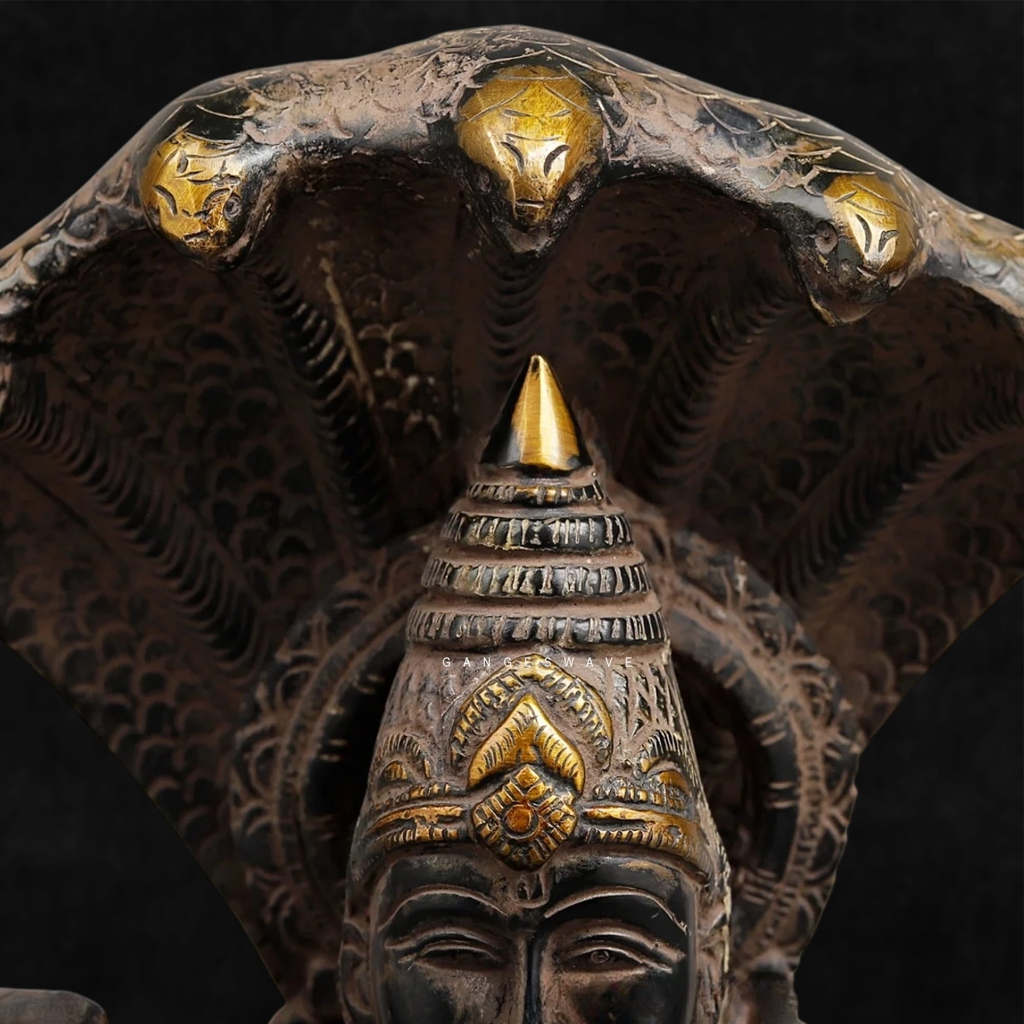 Brass Sheshnag Vishnu Statue – Antique Finish (12 Inches) - Image 6