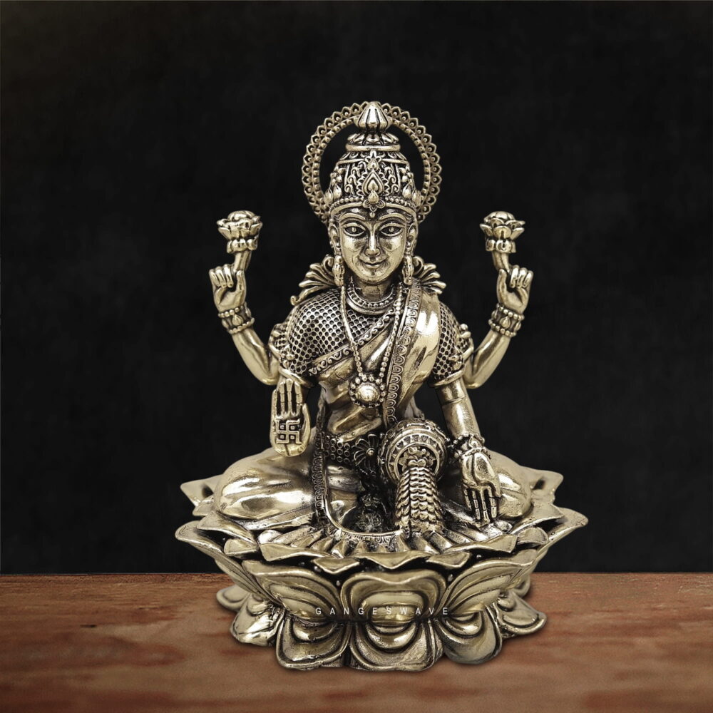 Ma Lakshmi Superfine Brass Idol - 5 inches