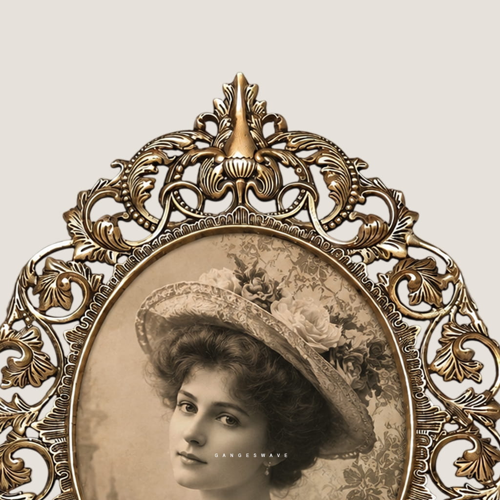 Antique Finish Brass Floral Photo Frame - 16.5 inches - Image 5