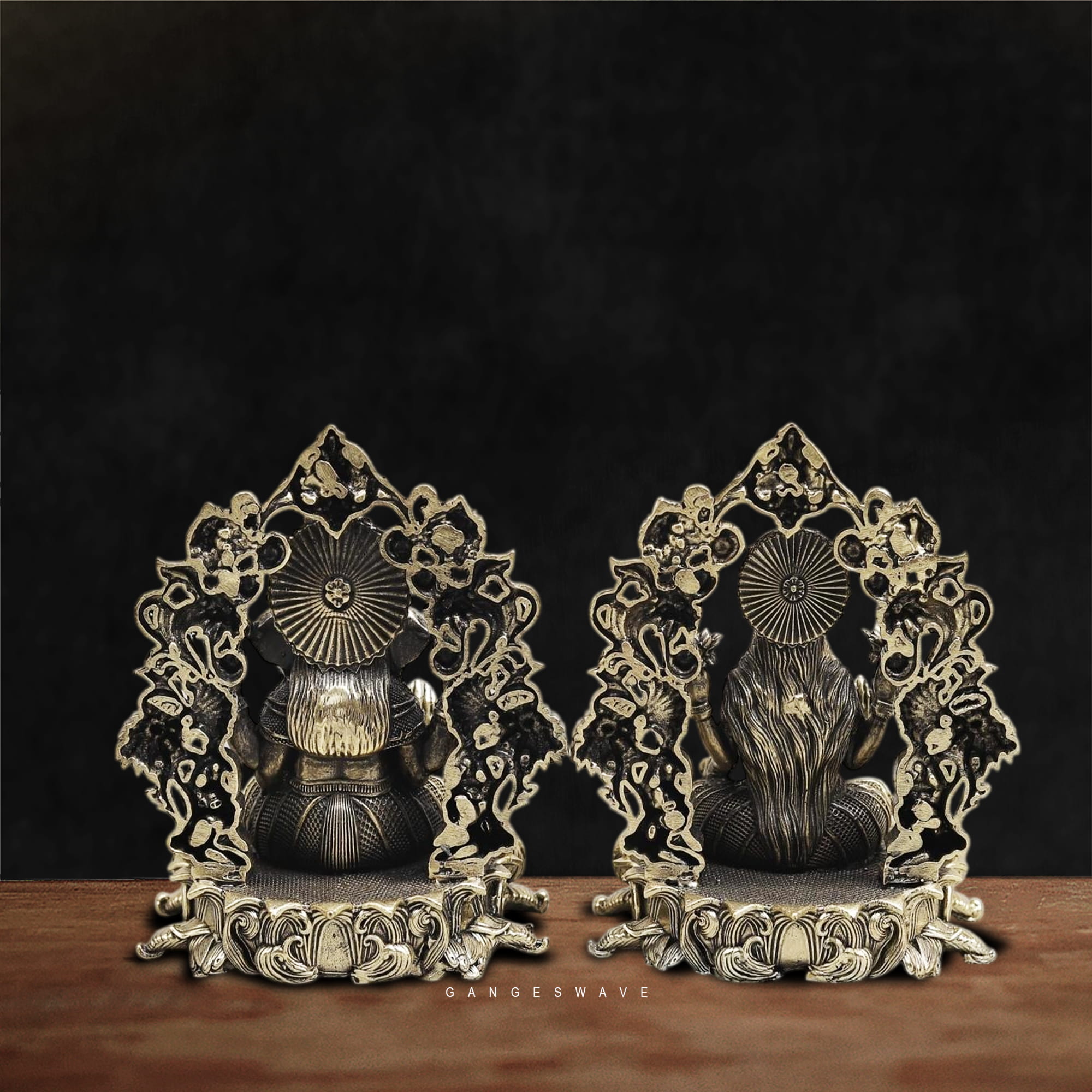 Superfine Brass Lakshmi & Ganesha Idol Set - 5 inches - Image 4