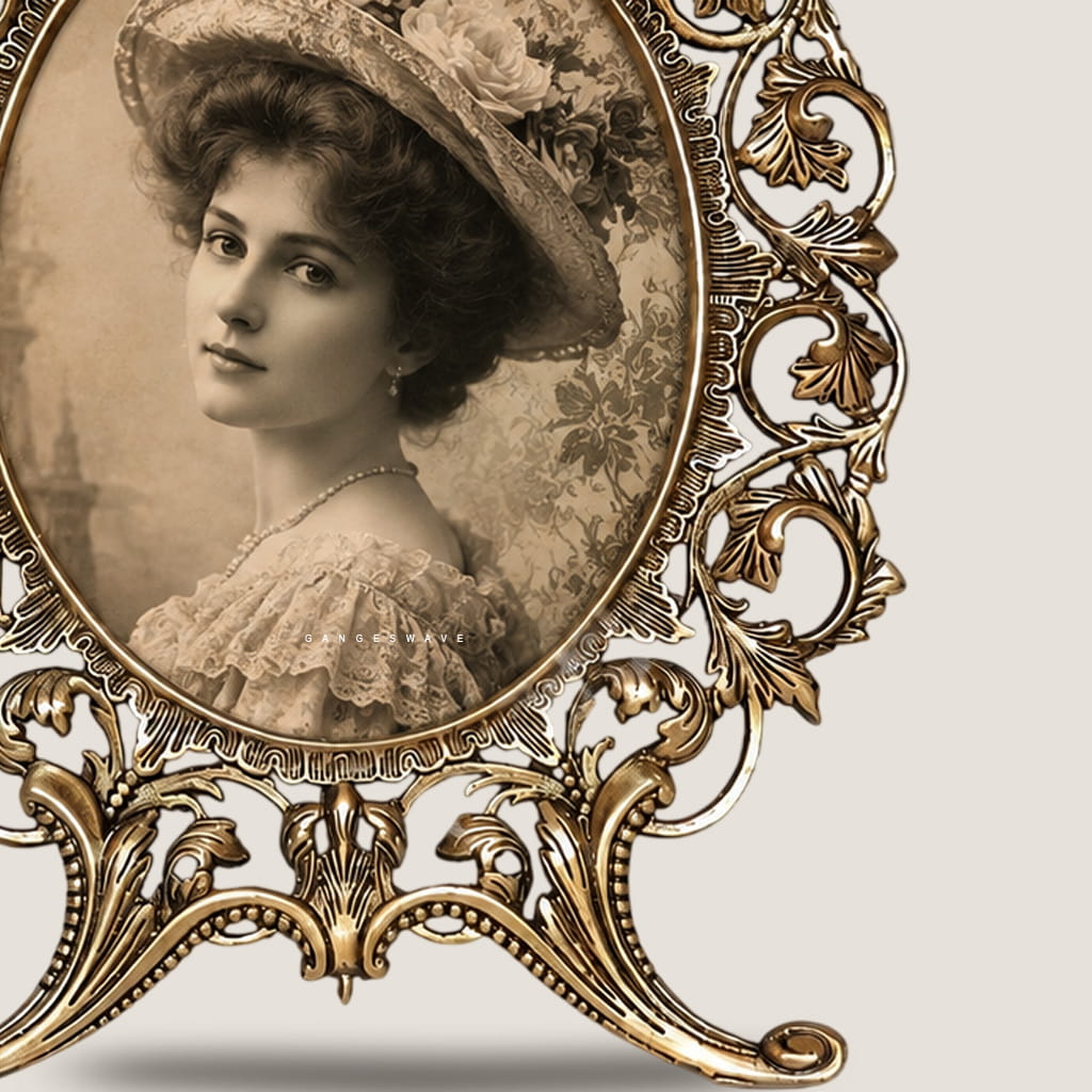 Antique Finish Brass Floral Photo Frame - 16.5 inches - Image 3