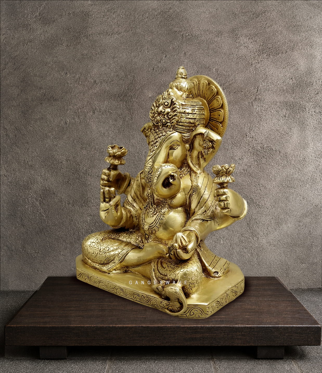 Dagru Seth Brass Ganesh Murti - 9 inches - Image 3