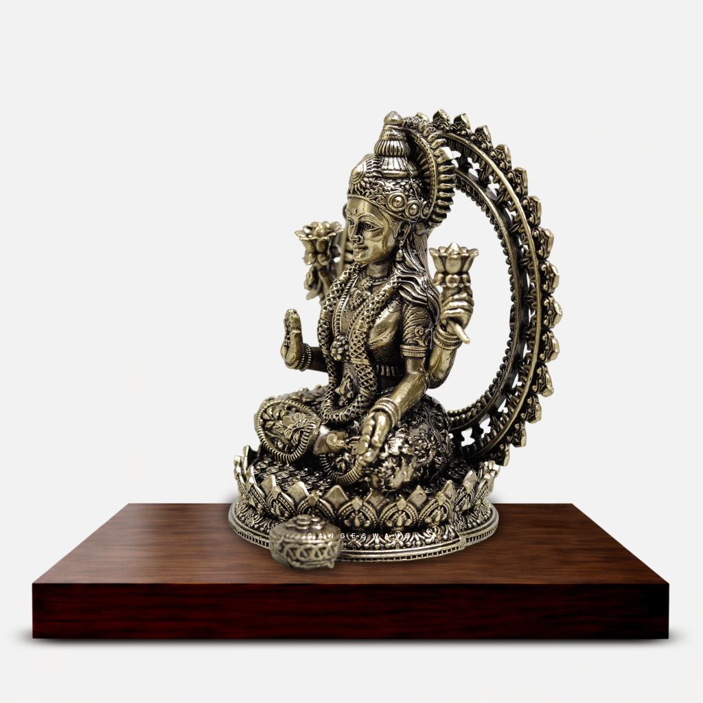 Ma Lakshmi Brass Idol with Frame - 4 inch - Image 2