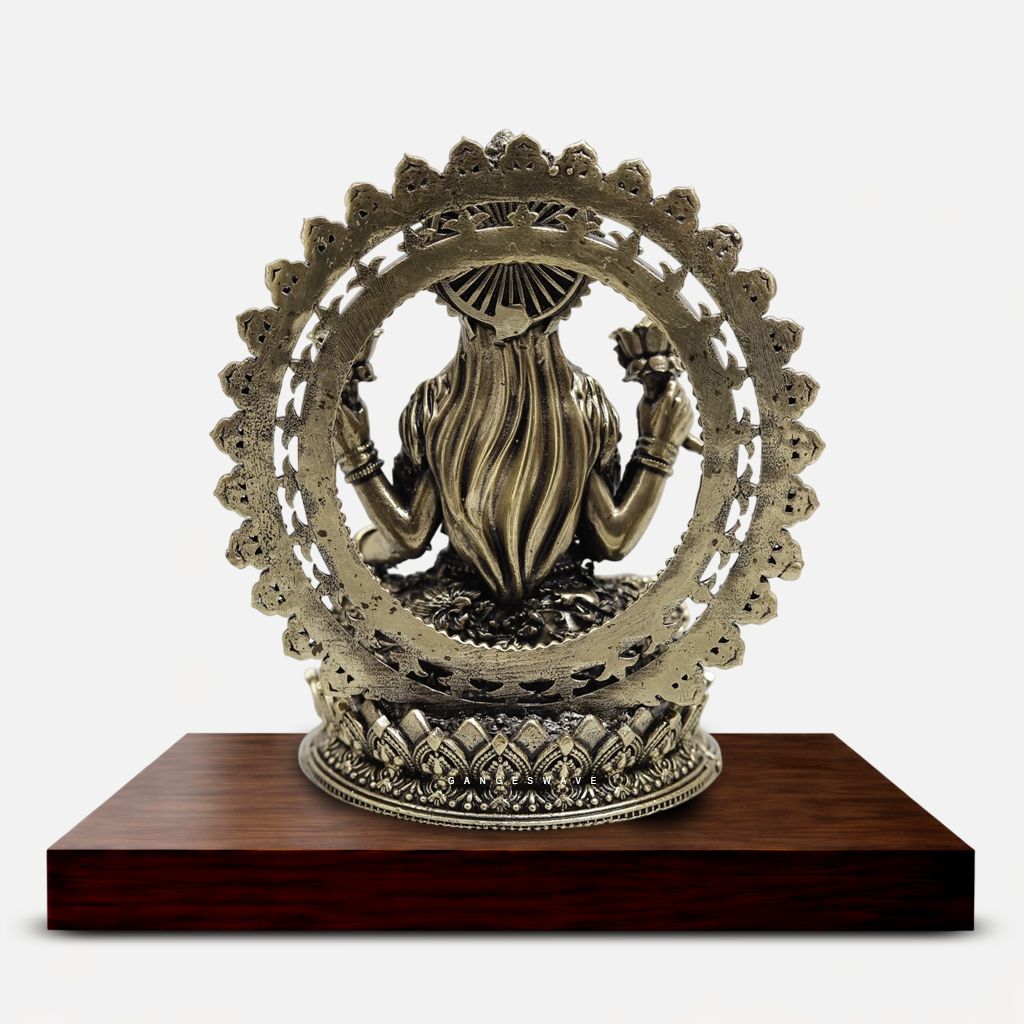 Ma Lakshmi Brass Idol with Frame - 4 inch - Image 4