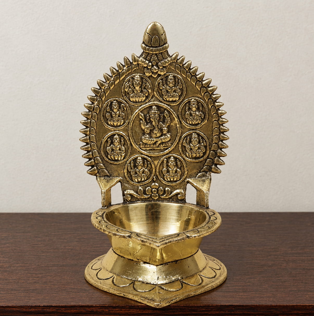 Astha Ganesh Brass Diya - 6 inch
